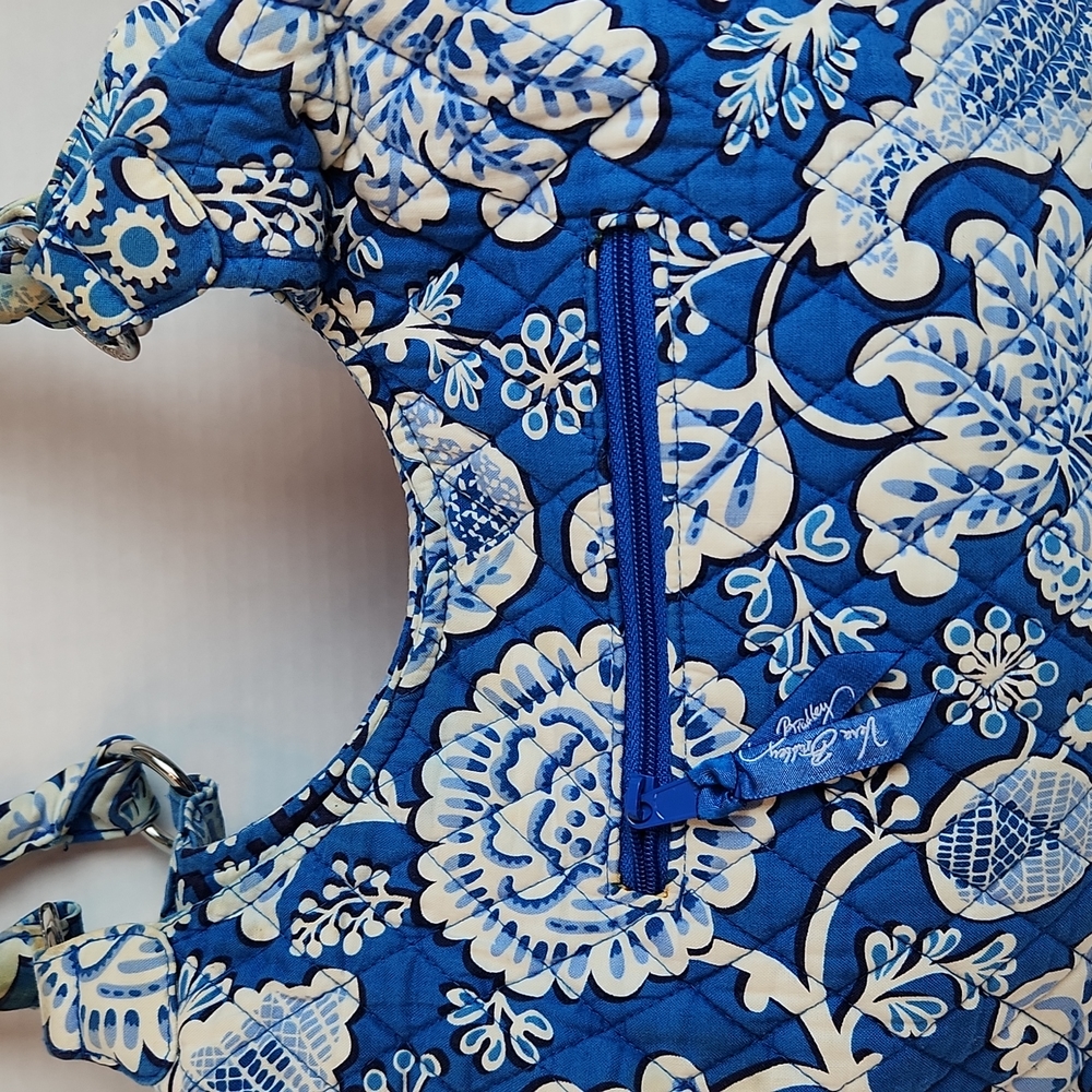 Vera Bradley Shoulder Bag Blue White Floral - Picture 2 of 16